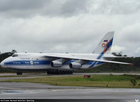 RA-82021 · Antonov An-124, Cayenne – Félix Éboué