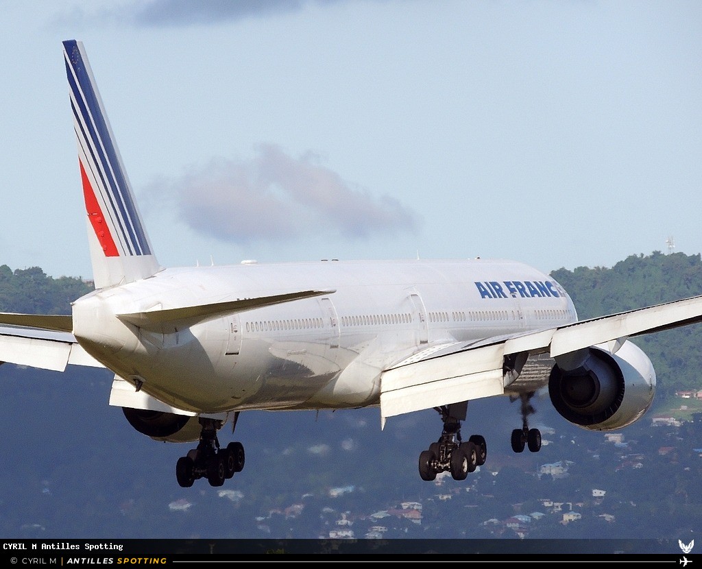 F-GSQX · Boeing 777-300ER, Air France, Martinique – Aimé Césaire