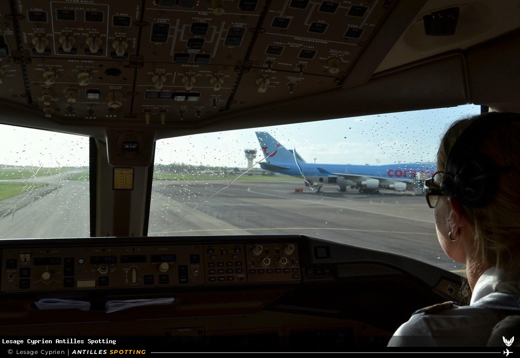 F-GTUI · Boeing 747-400, Corsair International, Martinique – Aimé Césaire