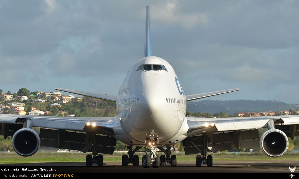 F-HSUN · Boeing 747-400, Corsair International, Martinique – Aimé Césaire