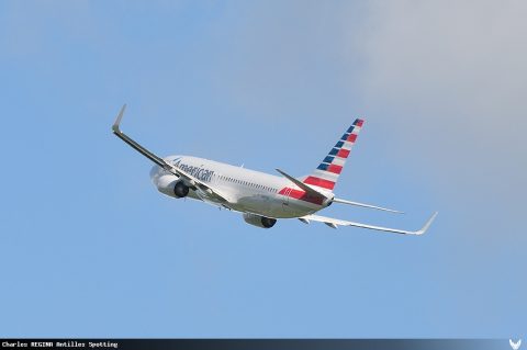 N989AN · Boeing 737-800 (2013)