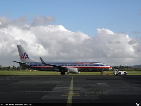 N916NN · Boeing 737-800 (2012)