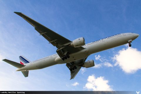 F-GSQS · Boeing 777-300ER, Martinique – Aimé Césaire