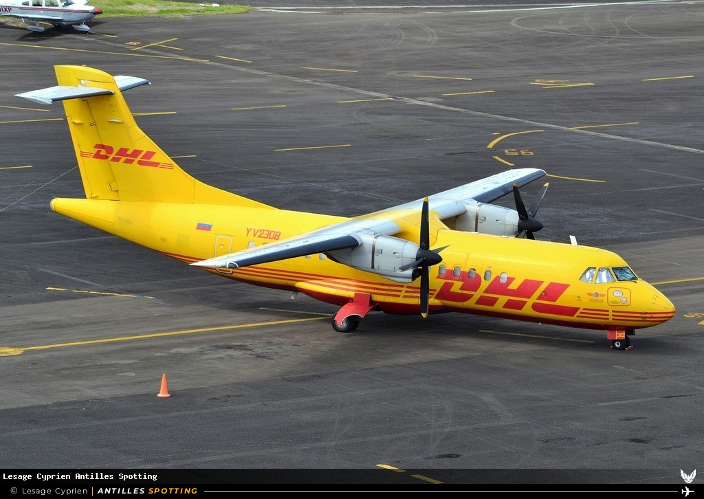 YV2308 · ATR 42-300, DHL (Vensecar Internacional), Martinique – Aimé Césaire