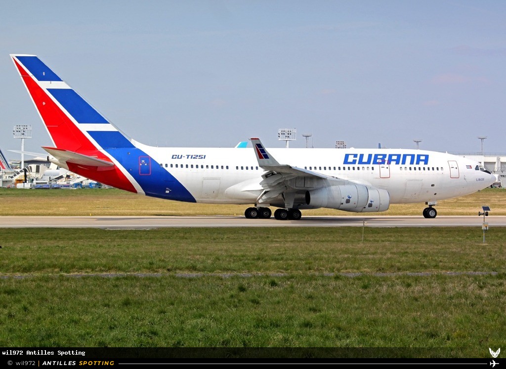 CU-T1251 · Ilyushin Il-96, Cubana, Paris-Orly