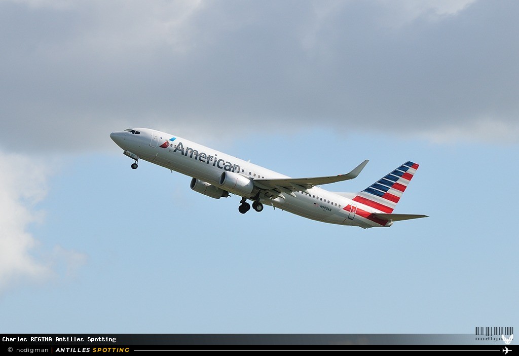 N989AN · Boeing 737-800, American Airlines, Martinique – Aimé Césaire
