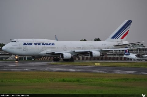 F-GISD · Boeing 747-400 (2011)