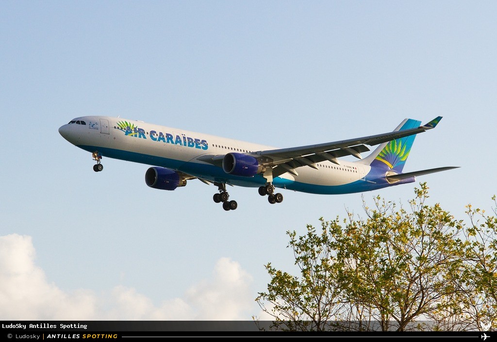 F-OONE · Airbus A330-300, Air Caraïbes, Martinique – Aimé Césaire