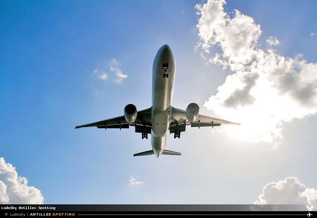 F-GSQS · Boeing 777-300ER, Air France, Martinique – Aimé Césaire