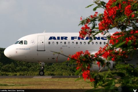 F-GKXQ · Airbus A320, Pointe-à-Pitre – Maryse Condé