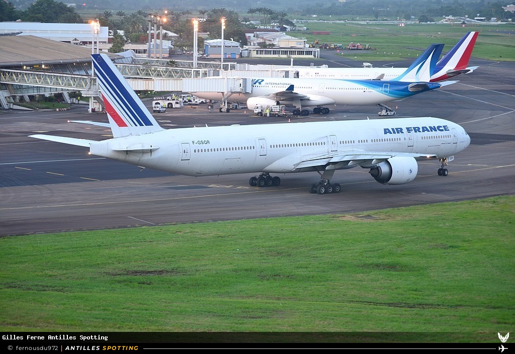 F-GSQR · Boeing 777-300ER, Air France, Martinique – Aimé Césaire