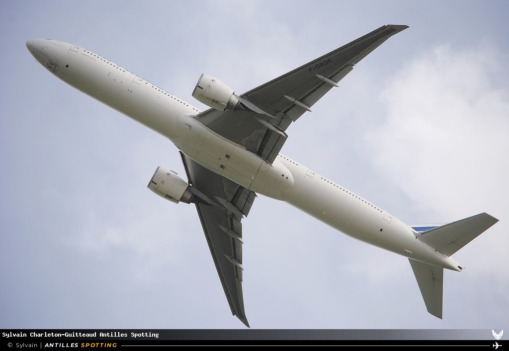 F-GSQR · Boeing 777-300ER, Air France, Martinique – Aimé Césaire