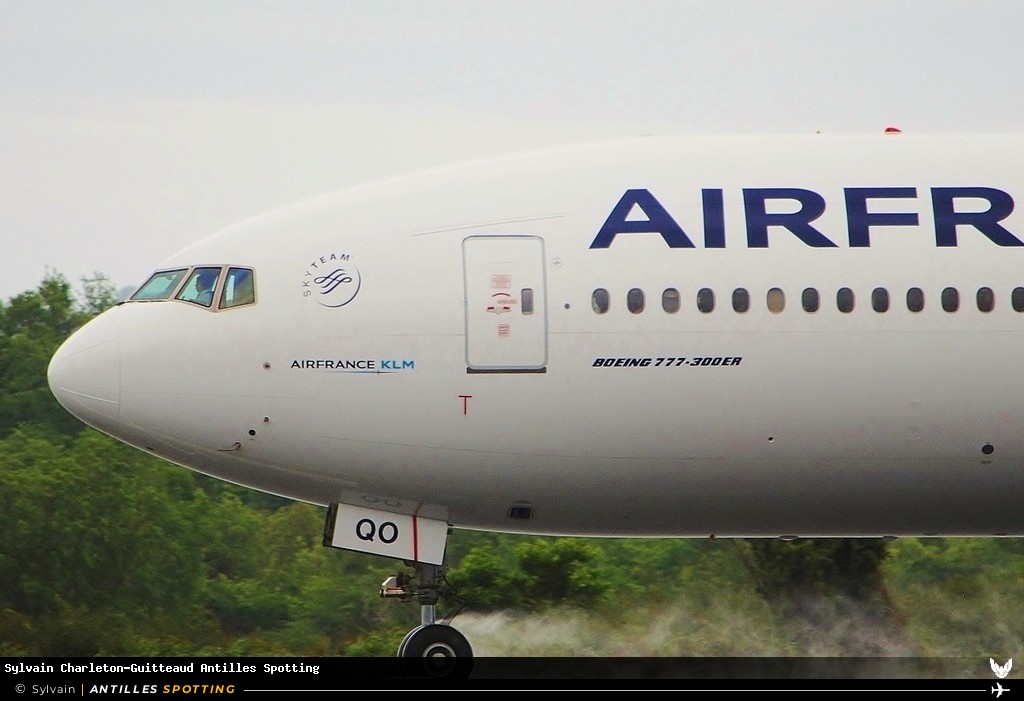 F-GSQO · Boeing 777-300ER, Air France, Martinique – Aimé Césaire