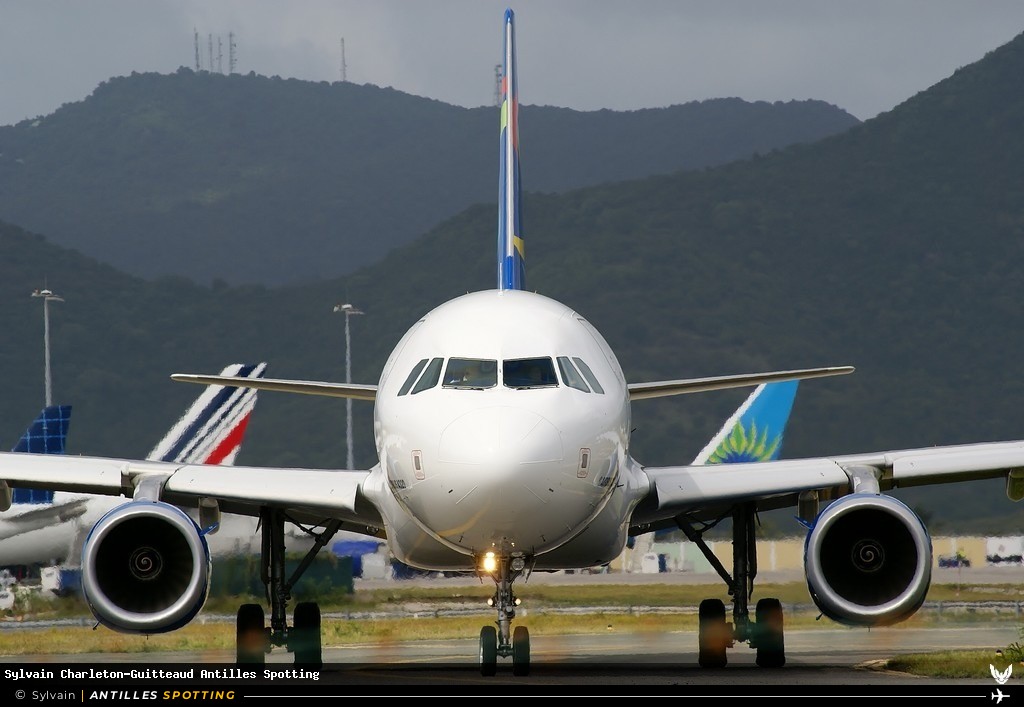 N617NK · Airbus A320, Spirit Airlines, Sint Maarten – Princess Juliana
