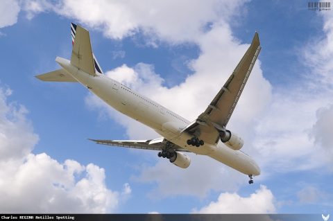 F-GSQN · Boeing 777-300ER, Martinique – Aimé Césaire