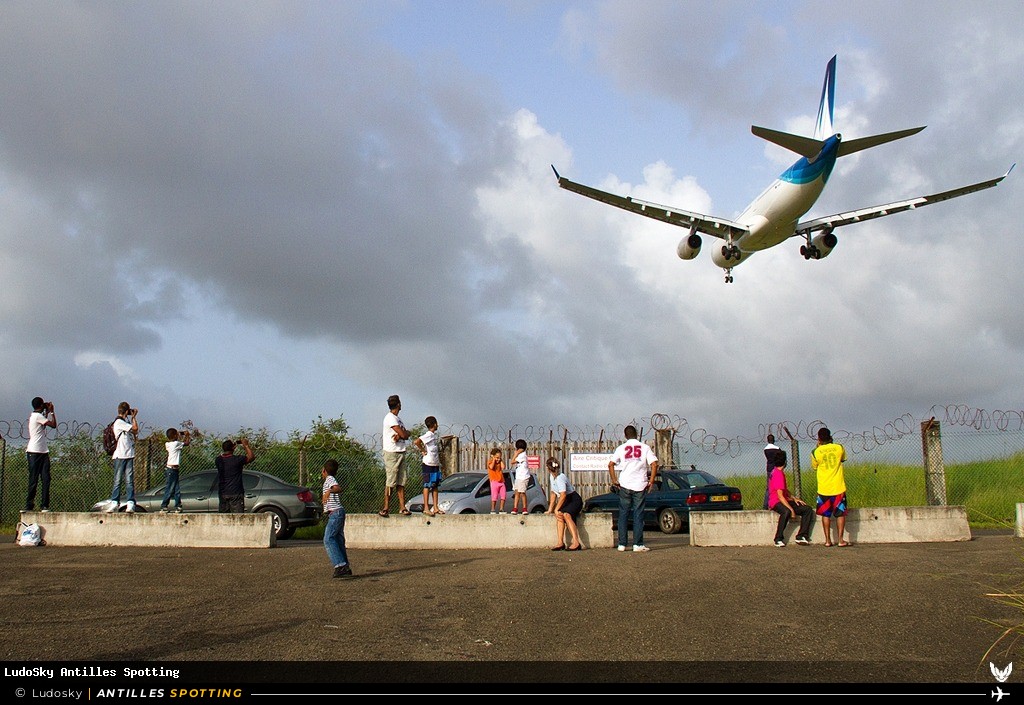 F-HSKY · Airbus A330-300, Corsair International, Martinique – Aimé Césaire