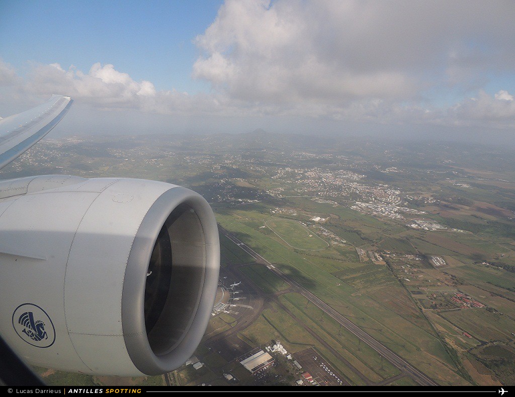 F-GSQP · Boeing 777-300ER, Air France, Martinique – Aimé Césaire
