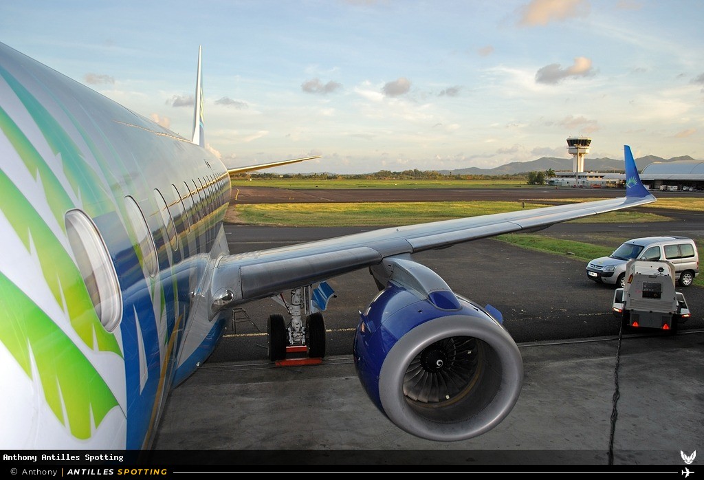 F-OSUD · Embraer E190, Air Caraïbes, Martinique – Aimé Césaire