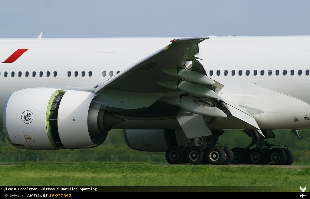 F-GSQP · Boeing 777-300ER, Air France, Martinique – Aimé Césaire