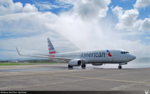 N908NN · Boeing 737-800, Pointe-à-Pitre – Maryse Condé