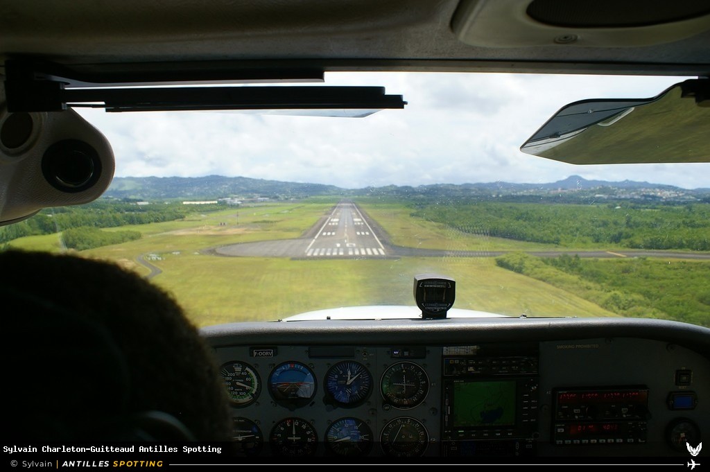 F-OORV · Cessna 172 Skyhawk, Horizon Caraïbes, Martinique – Aimé Césaire