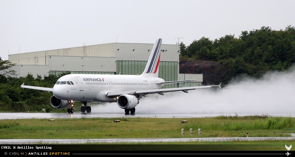F-GKXG · Airbus A320, Air France, Martinique – Aimé Césaire