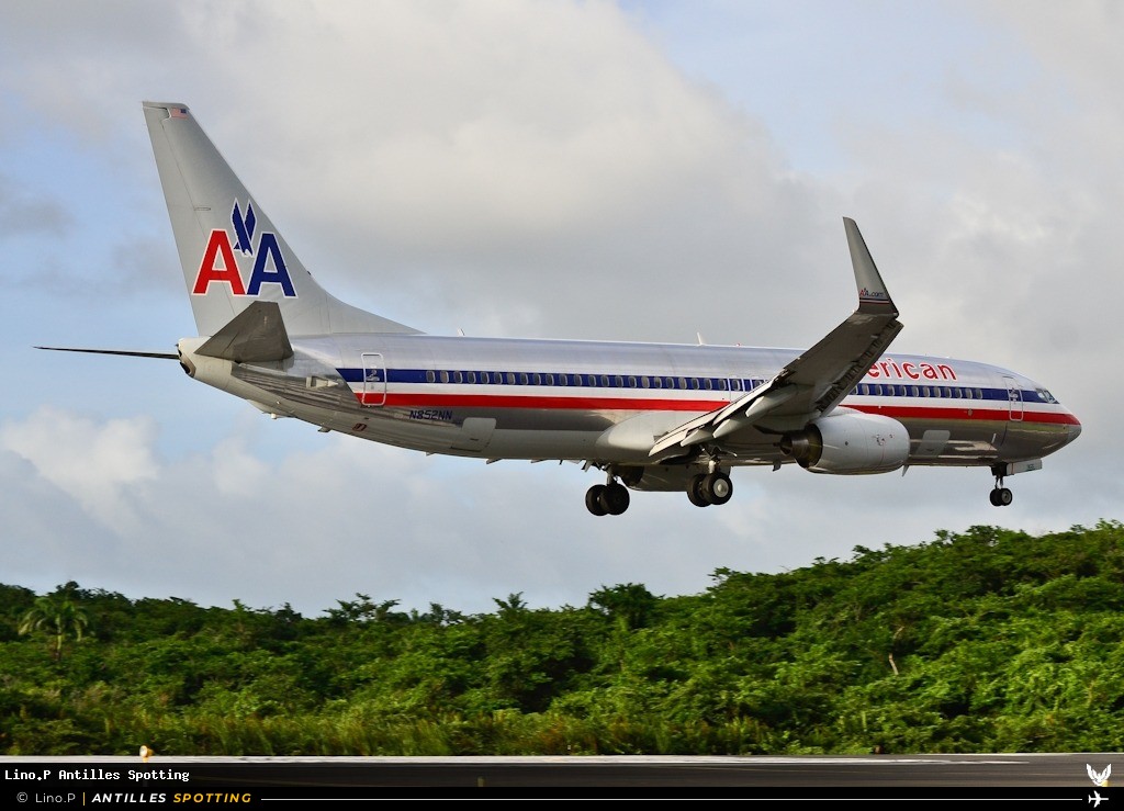 N859NN · Boeing 737-800, American Airlines, Pointe-à-Pitre – Maryse Condé