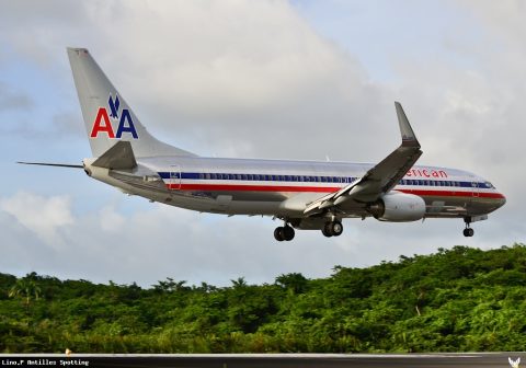 N859NN · Boeing 737-800, Pointe-à-Pitre – Maryse Condé
