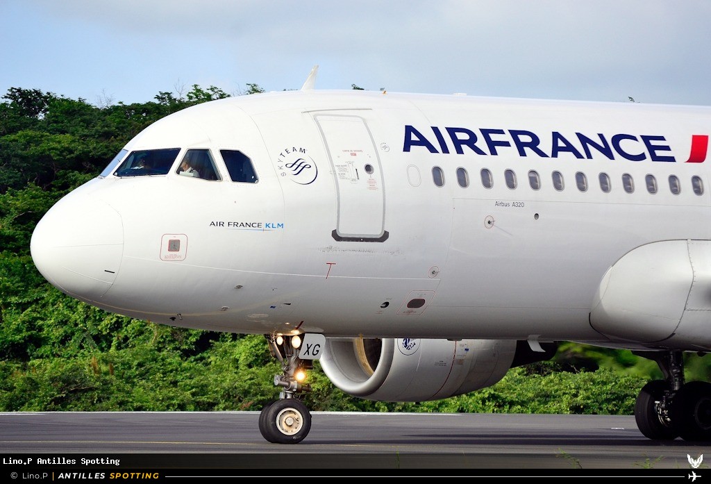 F-GKXG · Airbus A320, Air France, Pointe-à-Pitre – Maryse Condé