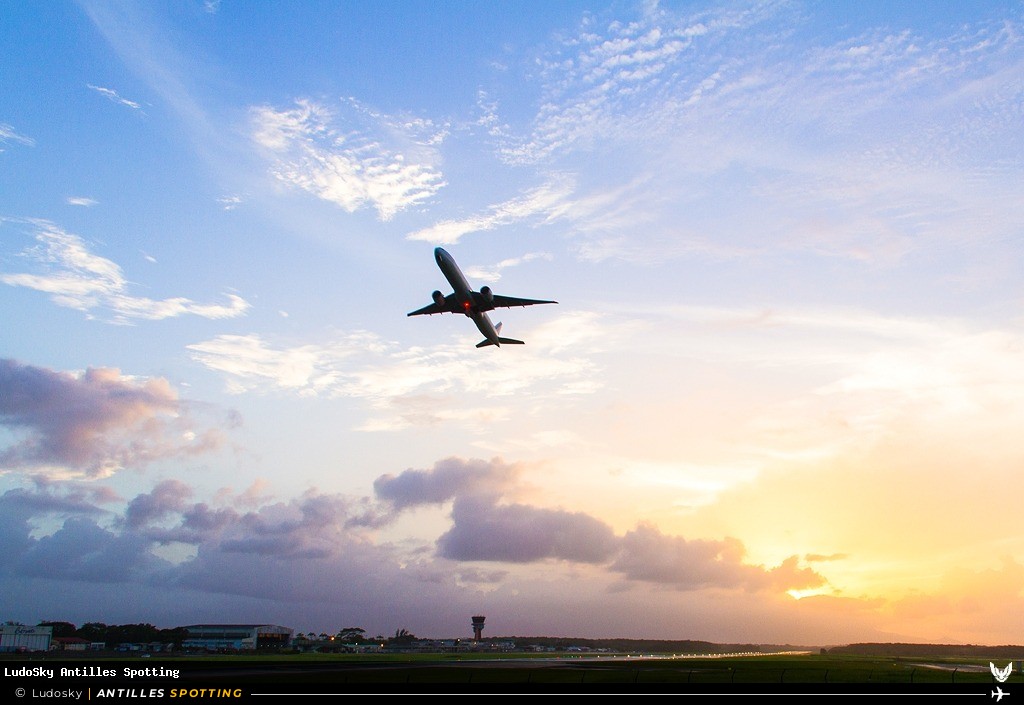 F-GSQN · Boeing 777-300ER, Air France, Pointe-à-Pitre – Maryse Condé
