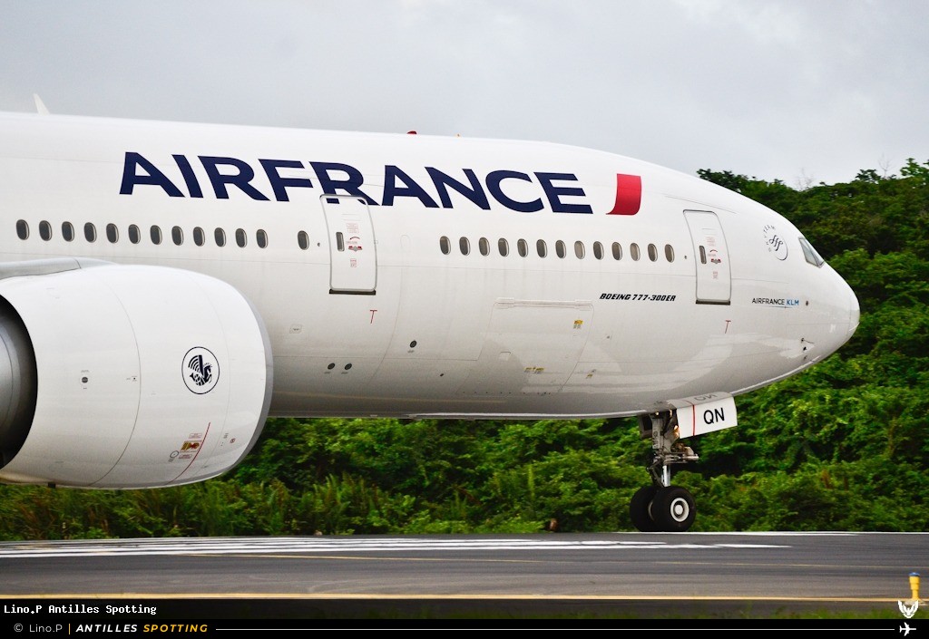 F-GSQN · Boeing 777-300ER, Air France, Pointe-à-Pitre – Maryse Condé