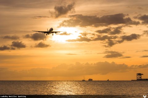 F-HZEN · Airbus A330-300, Martinique – Aimé Césaire