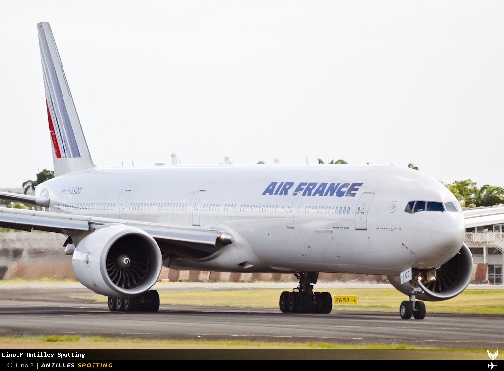 F-GSQO · Boeing 777-300ER, Air France, Pointe-à-Pitre – Maryse Condé