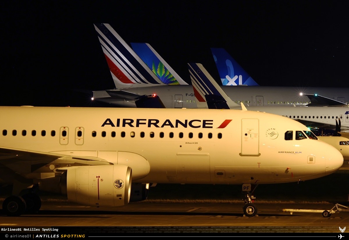 F-HEPF · Airbus A320, Air France, Pointe-à-Pitre – Maryse Condé