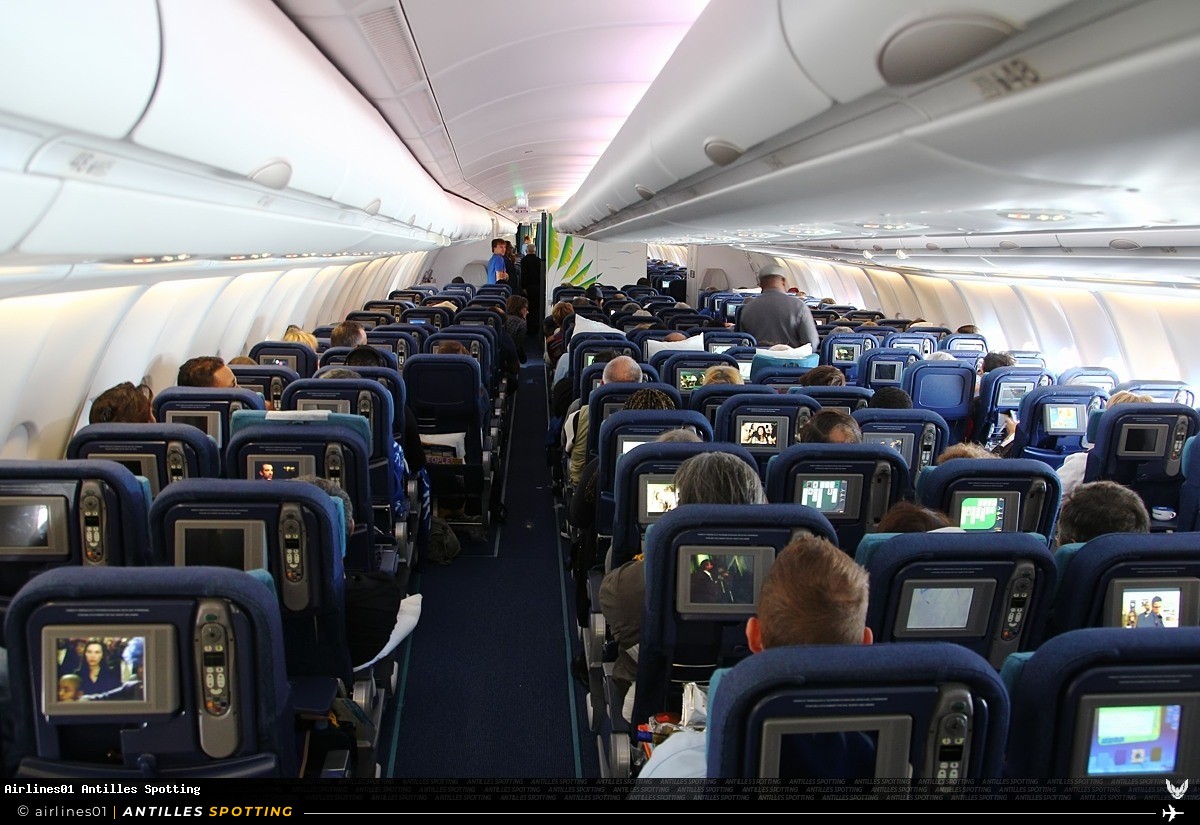 F-HPTP · Airbus A330-300, Air Caraïbes, Paris-Orly