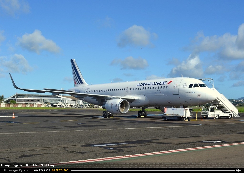 F-HEPF · Airbus A320, Air France, Martinique – Aimé Césaire