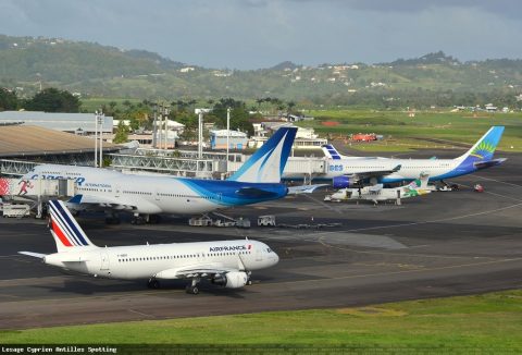 Aéroport · Terminal, Martinique – Aimé Césaire