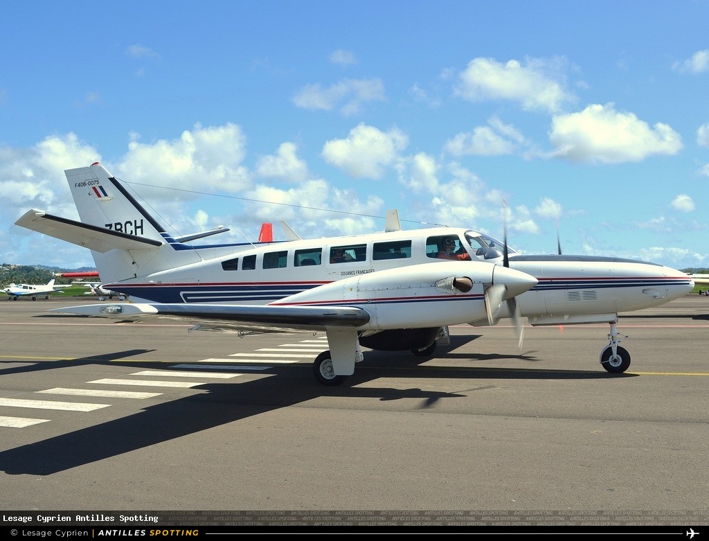 F-ZBCH · Reims Aviation F406 Caravan II, Douanes Françaises, Martinique – Aimé Césaire