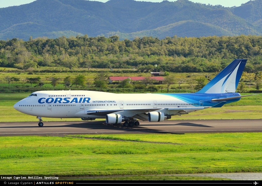 F-HSUN · Boeing 747-400, Corsair International, Martinique – Aimé Césaire