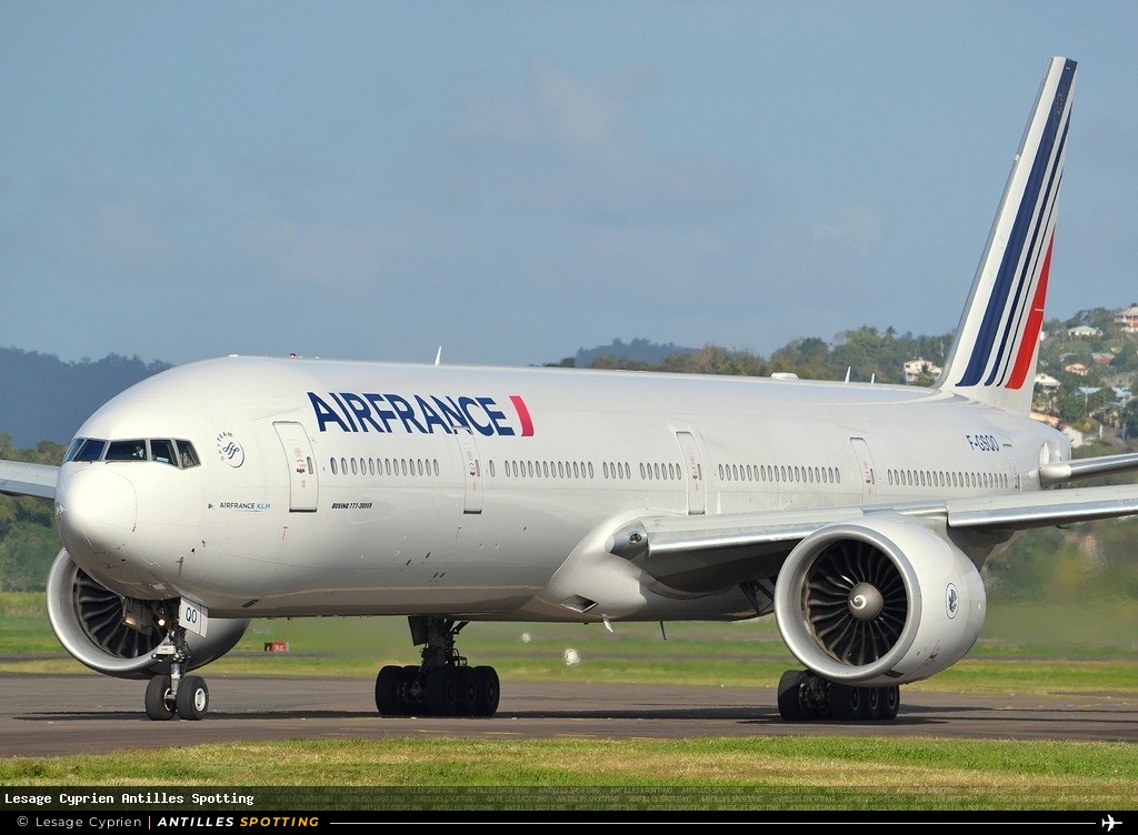 F-GSQO · Boeing 777-300ER, Air France, Martinique – Aimé Césaire