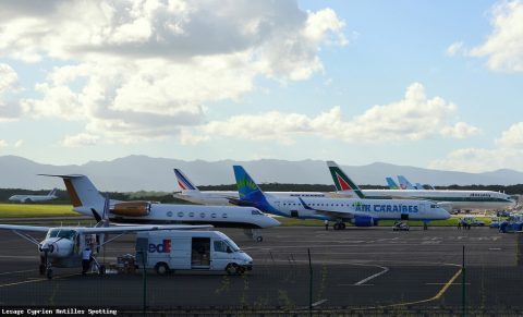 N921FE · Cessna 208 Caravan (2012)