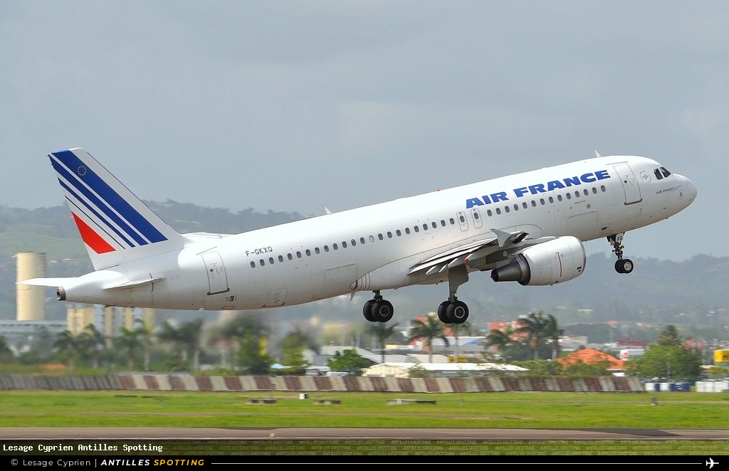 F-GKXQ · Airbus A320, Air France, Martinique – Aimé Césaire