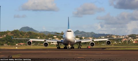 F-GTUI · Boeing 747-400, Martinique – Aimé Césaire