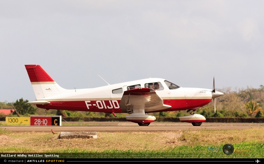 F-OIJD · Piper PA-28 Cherokee / Warrior / Archer, Privé, Martinique – Aimé Césaire