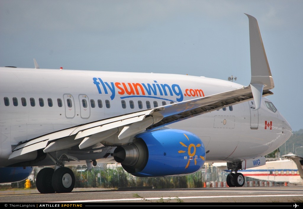 C-GOWG · Boeing 737-800, Sunwing Airlines, Sint Maarten – Princess Juliana