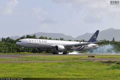 F-GZNN · Boeing 777-300ER (2014)