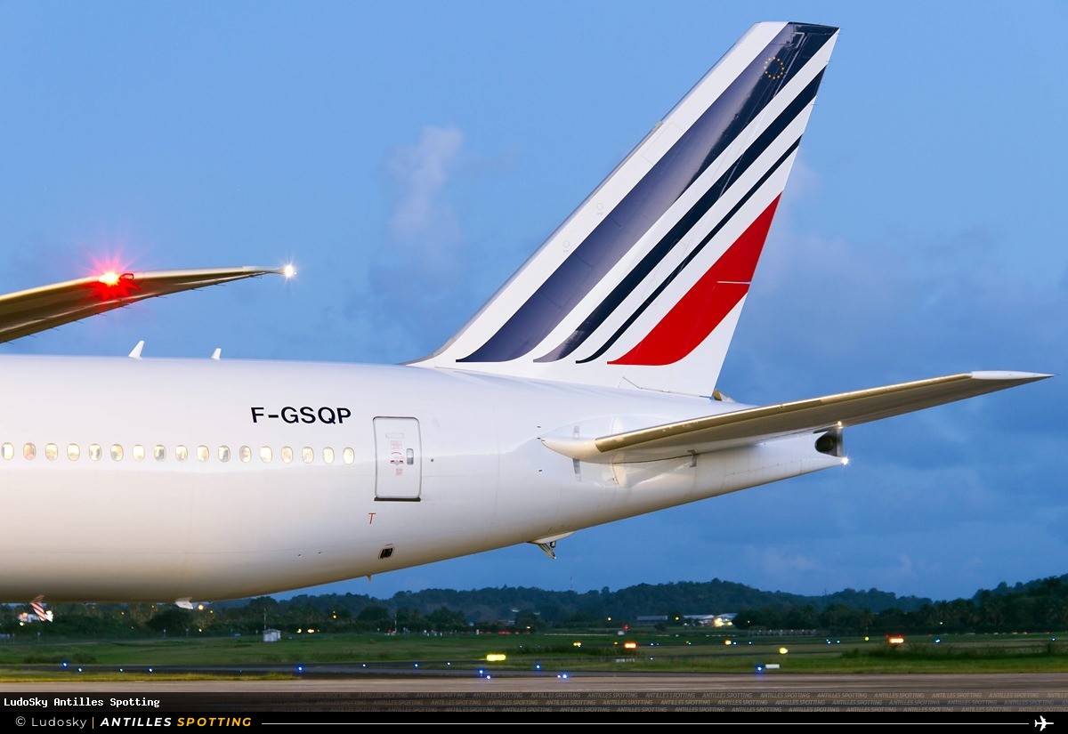 F-GSQP · Boeing 777-300ER, Air France, Pointe-à-Pitre – Maryse Condé