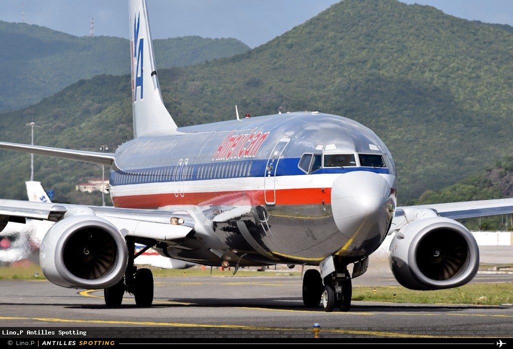 N917AN · Boeing 737-800, American Airlines, Sint Maarten – Princess Juliana