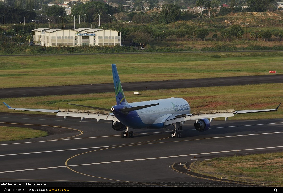 F-OONE · Airbus A330-300, Air Caraïbes, Pointe-à-Pitre – Maryse Condé