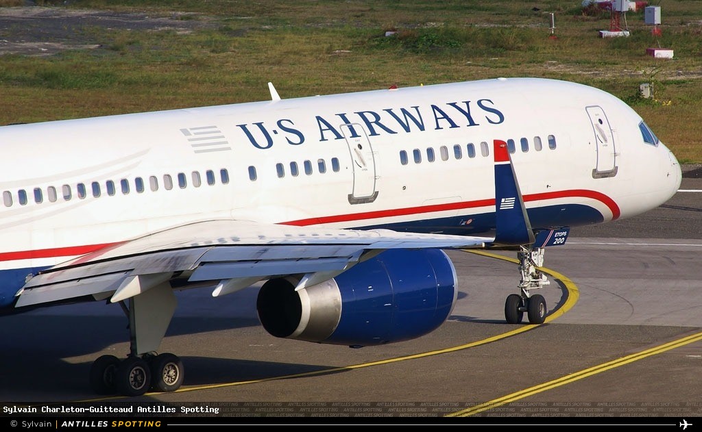 N200UU · Boeing 757-200, US Airways, Sint Maarten – Princess Juliana